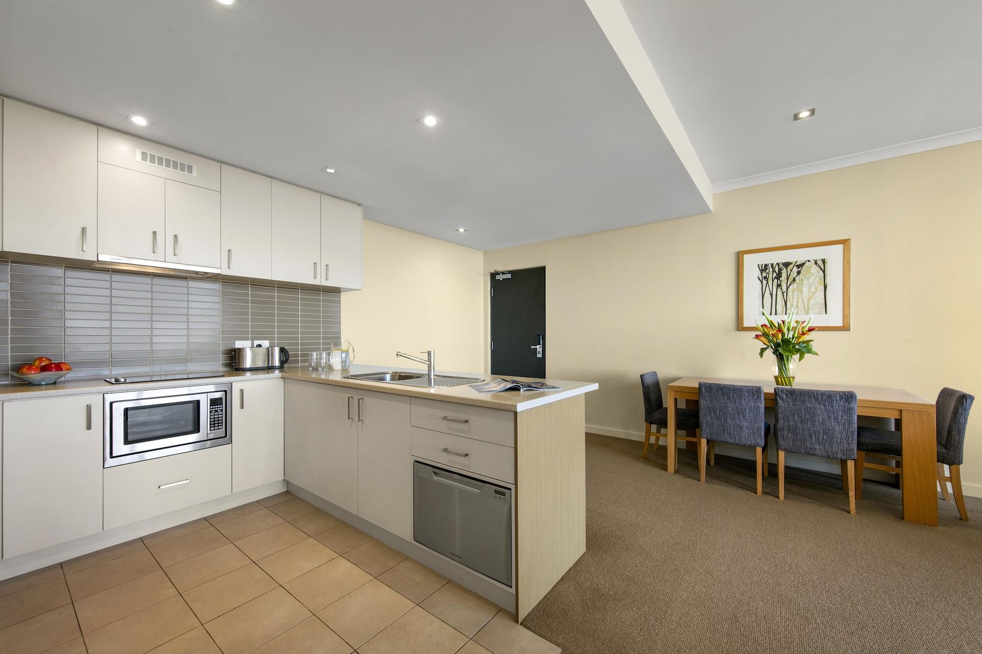 Quest Scarborough Aparthotel Perth Exterior photo