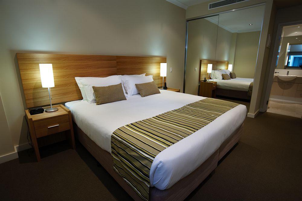Quest Scarborough Aparthotel Perth Exterior photo
