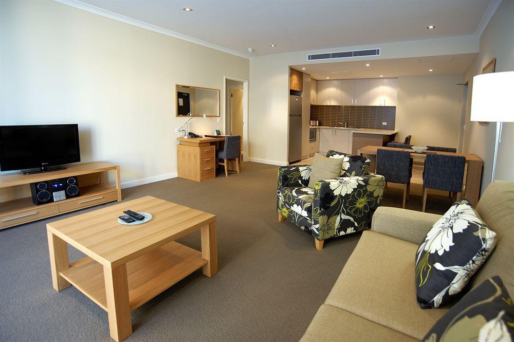 Quest Scarborough Aparthotel Perth Exterior photo