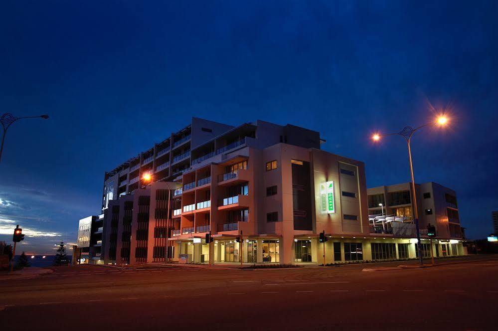 Quest Scarborough Aparthotel Perth Exterior photo