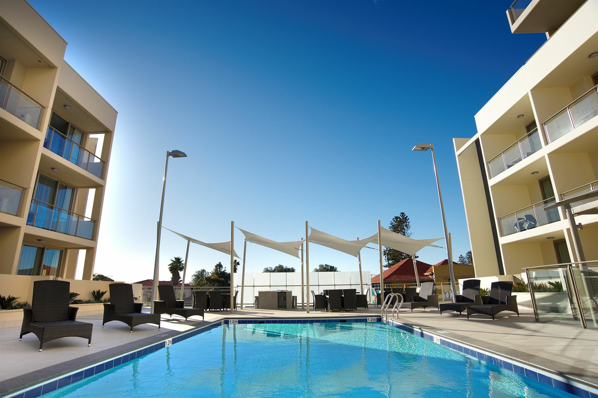 Quest Scarborough Aparthotel Perth Exterior photo